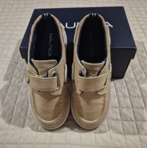 Nautica Little River Boathouse Tan Boys Shoes with Hook and Loop Closeure